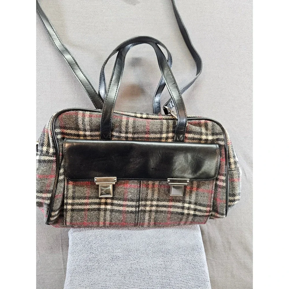 Mossimo Supply Co. mossimo shoulder